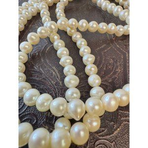 Vintage 1950's Opera length Necklace 8mm Akoya pearls 52"